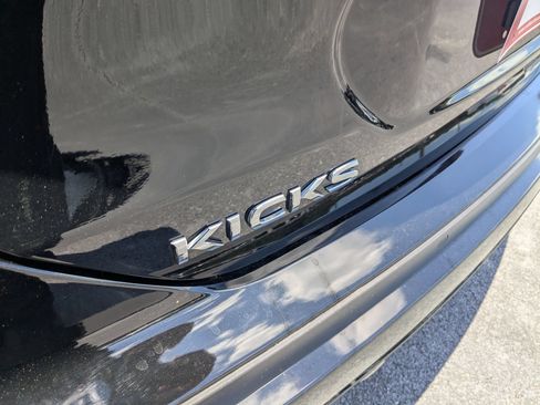 Used 2024 Nissan Kicks SV FWD image 28