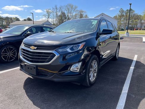 Used 2020 Chevrolet Equinox LT image 1