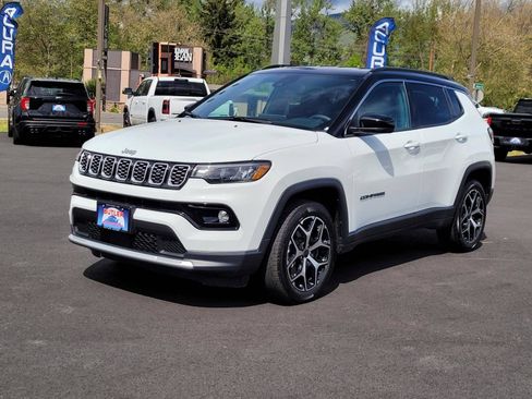 Used 2025 Jeep Compass Limited AWD/4WD image 1