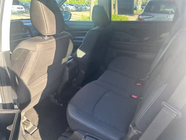 Used 2024 Nissan Pathfinder SV FWD image 16