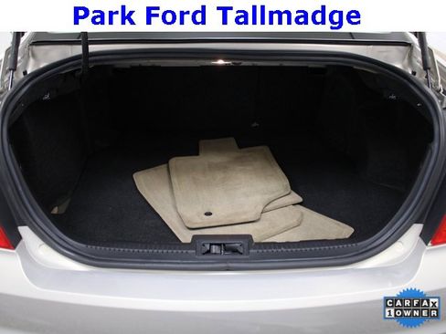 Used 2010 Ford Fusion SE image 5