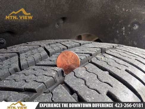 Used 2021 Chevrolet Silverado 1500 LTZ image 39