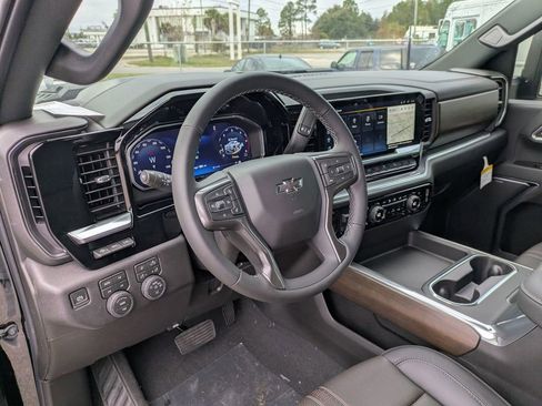 New 2026 Chevrolet Silverado 2500 High Country w/ High Country Premium Package image 13