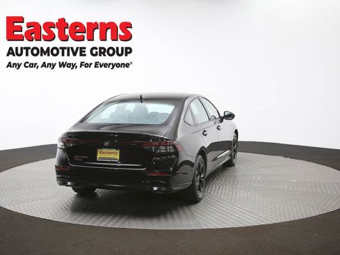 Used 2025 Honda Accord SE image 40