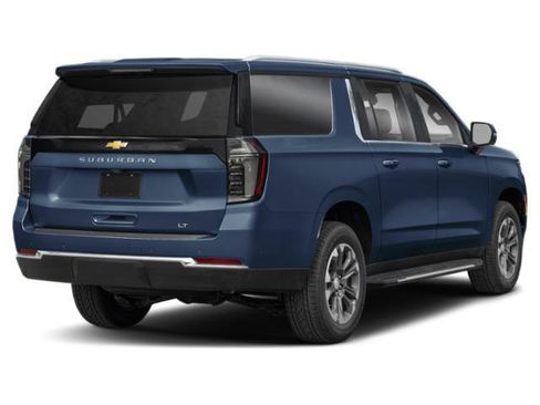 Used 2025 Chevrolet Suburban LT w/ Comfort Package RWD image 2