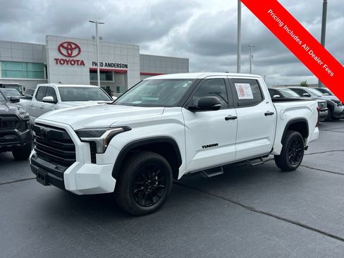 Used 2024 Toyota Tundra SR5 w/ SR5 Convenience Package AWD/4WD image 1