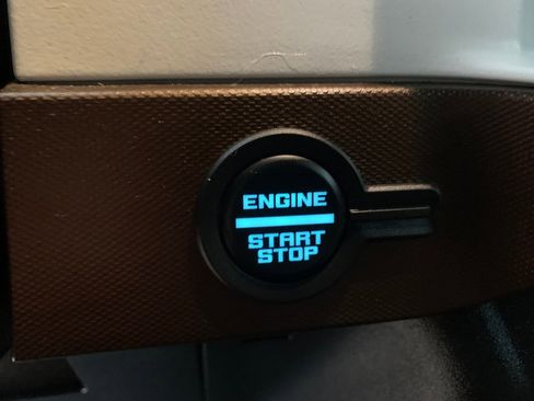 Used 2024 Ford Bronco Heritage Edition image 25