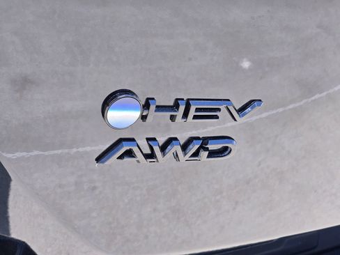 Used 2026 Toyota RAV4 XSE w/ Weather Package AWD/4WD image 10