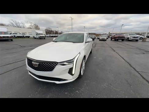 Used 2023 Cadillac CT4 Premium Luxury w/ Climate Package image 4