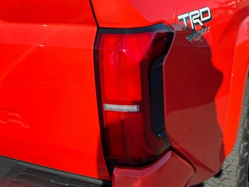 Used 2024 Toyota Tacoma TRD Sport w/ TRD Sport Upgrade Package AWD/4WD image 18