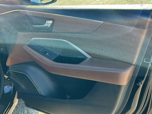 Used 2022 Acura MDX Technology image 10