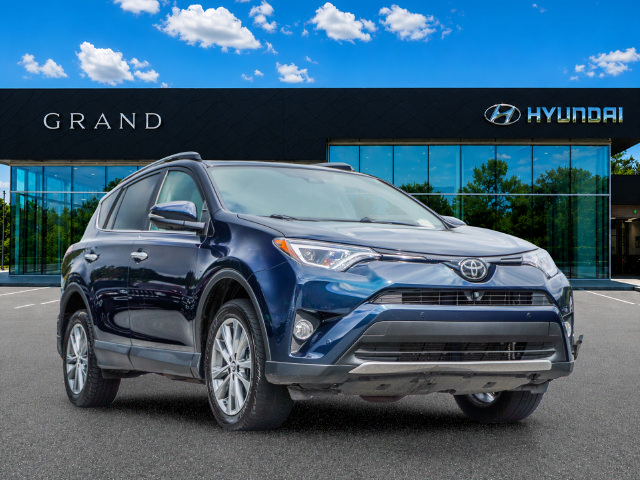 Used 2018 Toyota RAV4 Limited w/ Advanced Technology Package AWD/4WD image 8