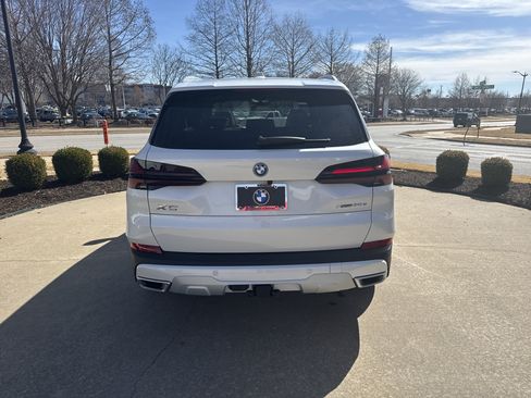 New 2026 BMW X5 xDrive50e AWD/4WD image 4