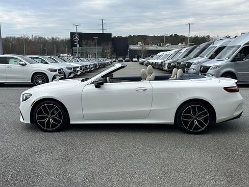 Used 2023 Mercedes-Benz E 450 4MATIC Cabriolet image 5