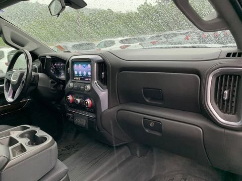Used 2019 GMC Sierra 1500 Elevation w/ Elevation Value Package AWD/4WD image 13