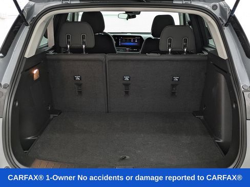Used 2025 Chevrolet TrailBlazer LT AWD/4WD image 12