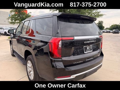 Used 2025 GMC Yukon Denali AWD/4WD image 2
