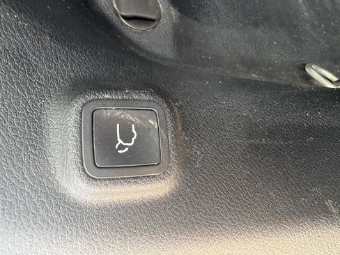 Used 2020 Jeep Cherokee Limited AWD/4WD image 15