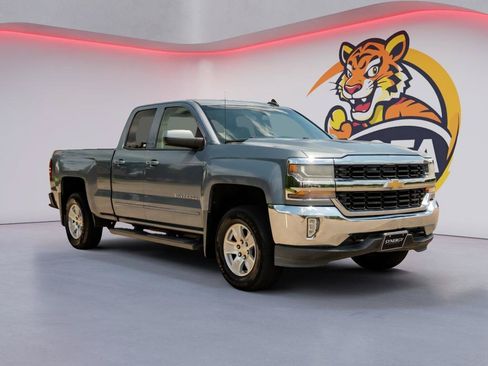 Used 2016 Chevrolet Silverado 1500 LT w/ All Star Edition AWD/4WD image 3