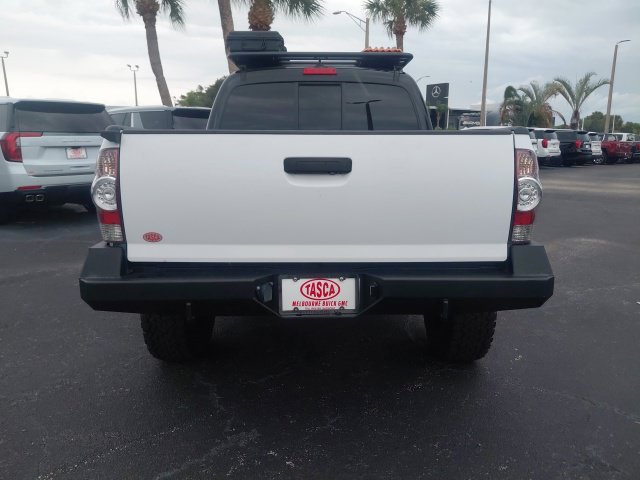 Used 2014 Toyota Tacoma 4x4 Double Cab w/ TRD Off-Road Package image 5