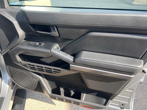 Used 2025 Toyota Tacoma SR5 image 20