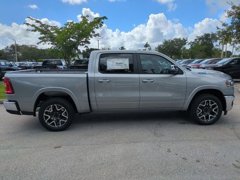 New 2026 RAM 1500 Laramie AWD/4WD image 4