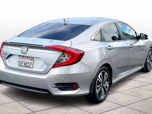 Used 2018 Honda Civic EX-L image 15