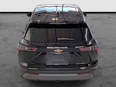 New 2026 Chevrolet Equinox LT w/ Convenience Package II image 3