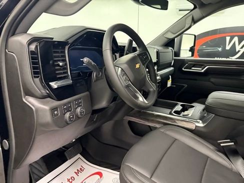 New 2025 Chevrolet Silverado 2500 LTZ w/ LTZ Convenience Package image 12