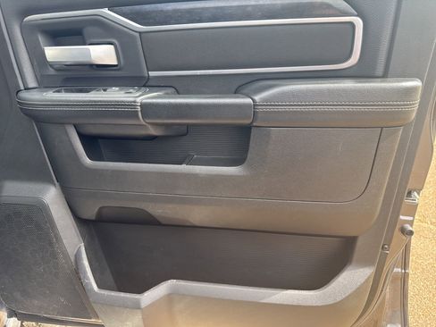 Used 2024 RAM 2500 Big Horn image 23