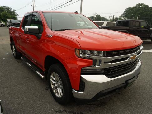 Used 2019 Chevrolet Silverado 1500 LT w/ All-Star Edition AWD/4WD image 4