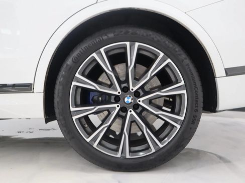 Used 2020 BMW X7 M50i AWD/4WD image 12