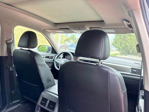 Used 2022 Volkswagen Atlas SE AWD/4WD image 27
