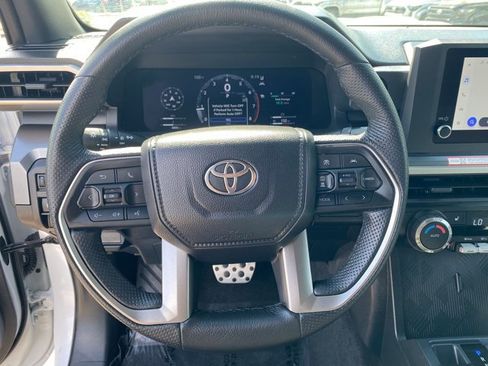 Certified 2025 Toyota Tacoma TRD Sport AWD/4WD image 12