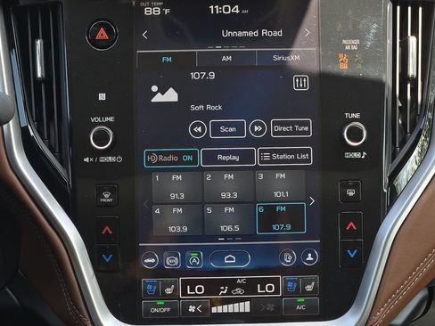 Certified 2025 Subaru Outback Touring XT AWD/4WD image 13