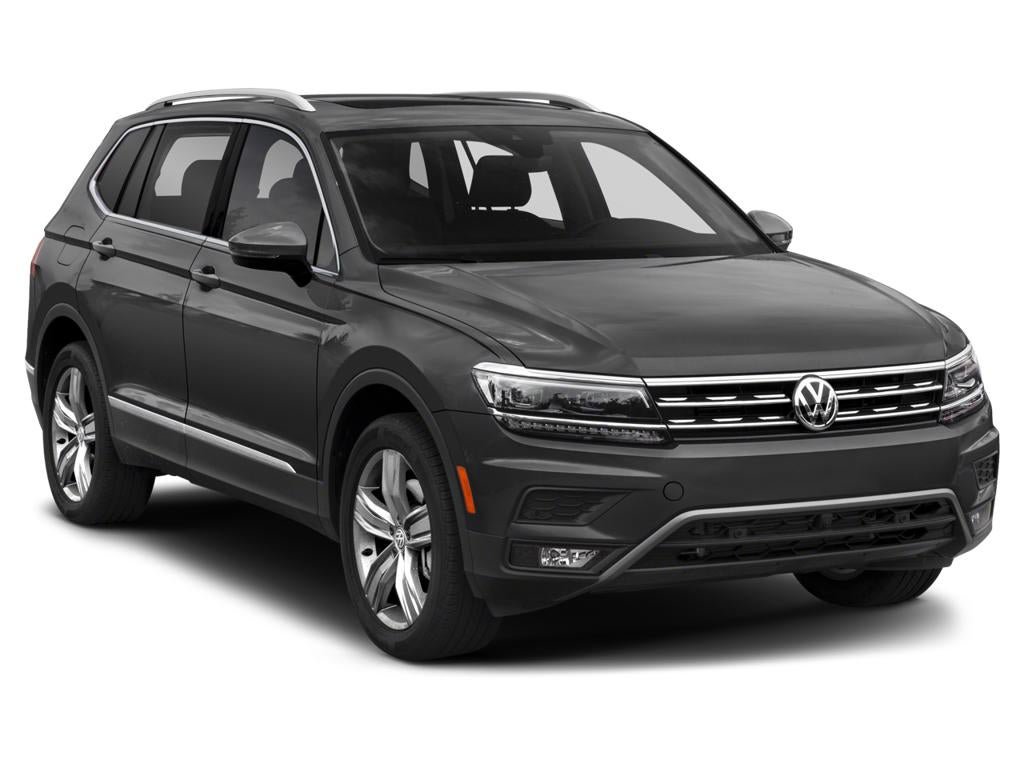 Used 2018 Volkswagen Tiguan SEL AWD/4WD image 32