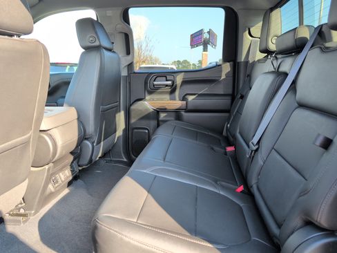 Used 2021 Chevrolet Silverado 1500 LT w/ Convenience Package II image 30