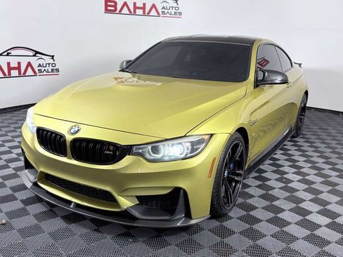 Used 2018 BMW M4 Coupe RWD image 2