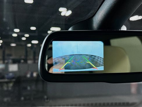 Used 2020 Dodge Journey SE image 21