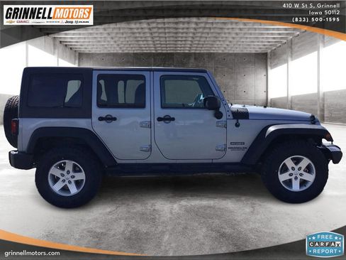 Used 2014 Jeep Wrangler Unlimited Sport w/ Quick Order Package 24S AWD/4WD image 4