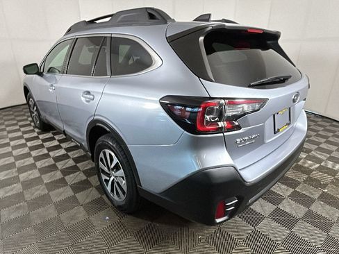Used 2021 Subaru Outback Premium AWD/4WD image 5