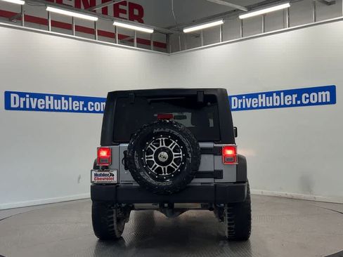 Used 2016 Jeep Wrangler Unlimited Sport w/ Quick Order Package 24S AWD/4WD image 9