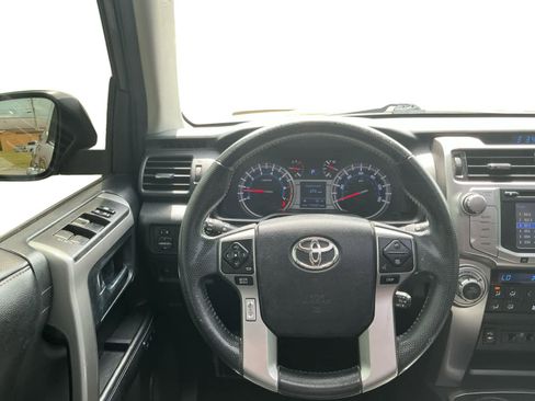 Used 2015 Toyota 4Runner Limited AWD/4WD image 12