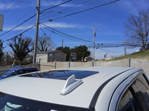 Used 2024 GMC Sierra 1500 Denali w/ Denali Reserve Package image 9