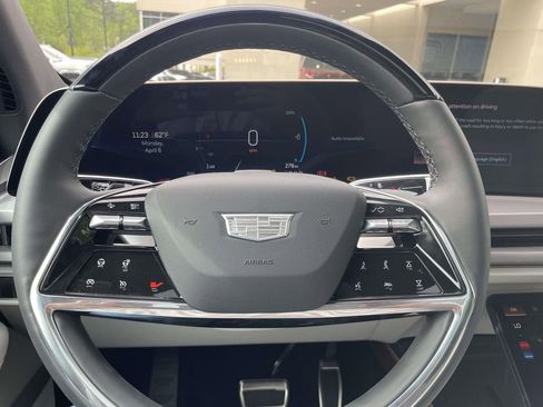 New 2026 Cadillac Vistiq Sport image 22