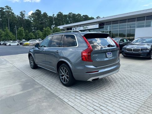 Used 2018 Volvo XC90 T6 Momentum w/ Convenience Package AWD/4WD image 8