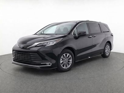 Certified 2023 Toyota Sienna XLE