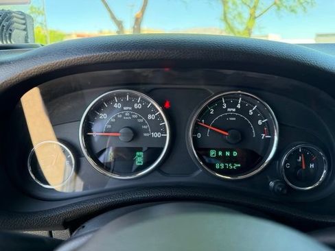 Used 2015 Jeep Wrangler Unlimited Sport w/ Quick Order Package 24S AWD/4WD image 17