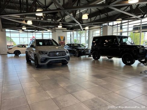 Used 2024 Mercedes-Benz S 580 4MATIC Sedan image 27