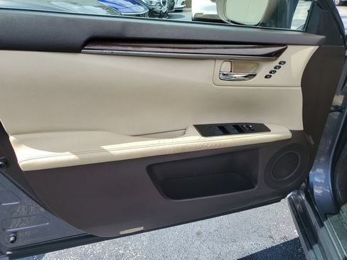 Used 2017 Lexus ES 350 FWD image 18